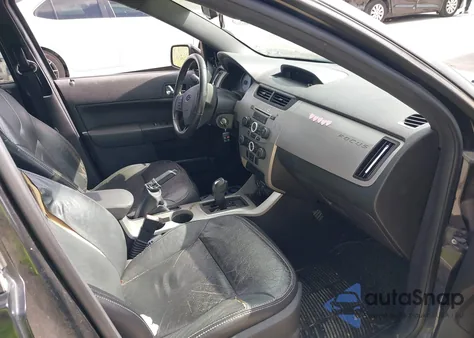 2008 Ford Focus Se/Ses из США, поврежденный, VIN 1FAHP35N18W166837